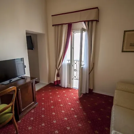 Hotel Subasio 4*