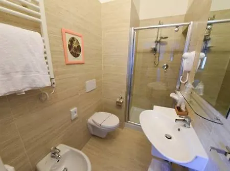 Hotel Subasio 4*