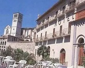 Hotel Subasio 4*